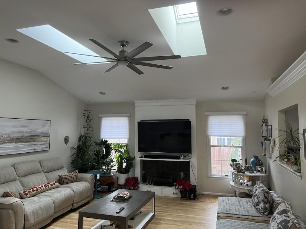 Location! House With Home Office, Gym, More-เชอร์รีฮิลล์ ภายนอก รูปภาพ